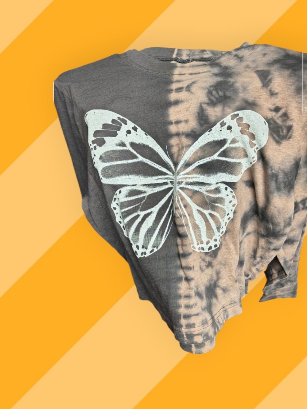 Tie-Dye Butterfly Graphic Long Sleeve Sweatshirt